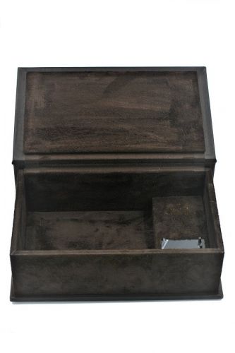 Box II photo 2